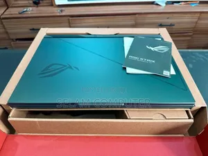 New Laptop Asus ROG Strix G16 G614 16GB Intel Core i7 SSD 1T