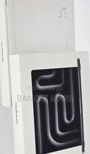 New Laptop Apple MacBook Pro 2024 M4 24GB Apple M4 SSD 512GB