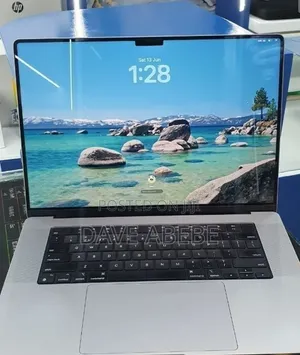 New Laptop Apple MacBook Pro 2021 M1 Max 32GB Apple M1 SSD 1T
