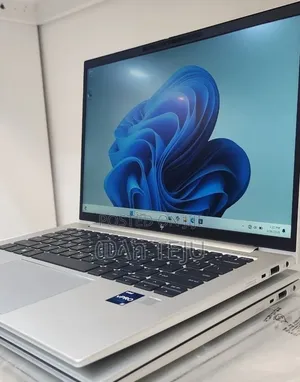 New Laptop HP EliteBook 840 16GB Intel Core 7 SSD 512GB