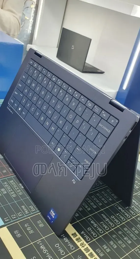 New Laptop Neo Basic B14W 16GB Intel Core i7 SSD 1T