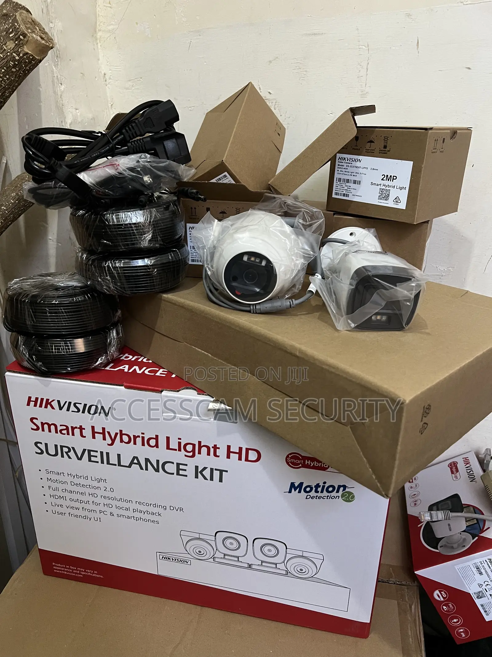 Smart Hybrid Lights HD Surveillance Kit