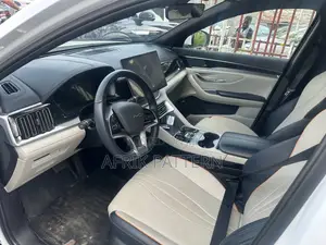 BYD Song Plus EV FWD 2024 White