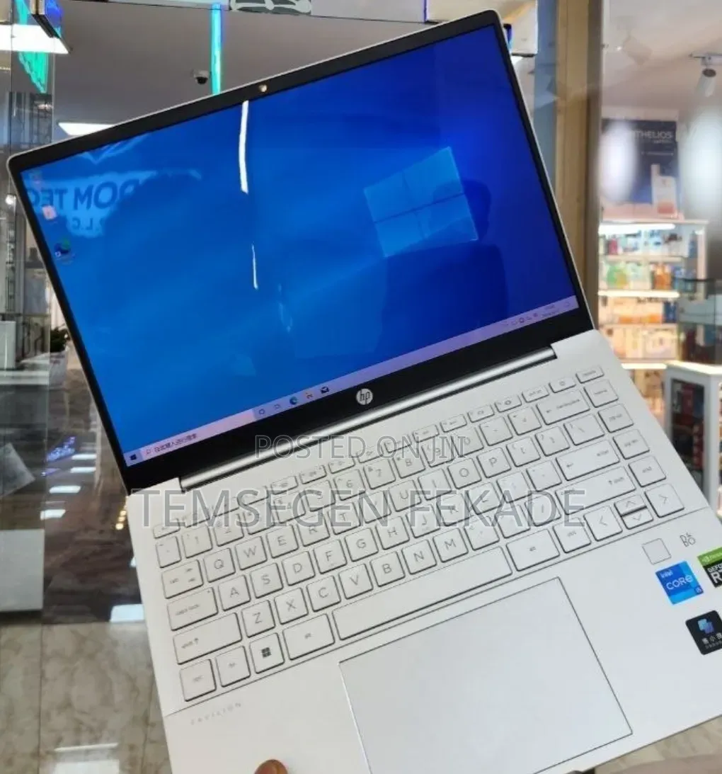 New Laptop HP Pavilion 14 16GB Intel Core i5 SSD 512GB