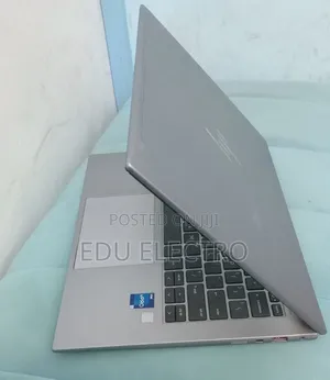 New Laptop HP ZBook 14 16GB Intel Core i7 SSD 512GB