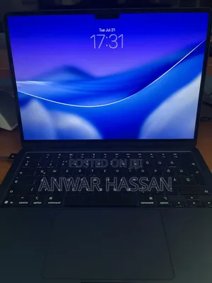 New Laptop Apple MacBook Air 2025 M4 16GB Apple M4 SSD 256GB