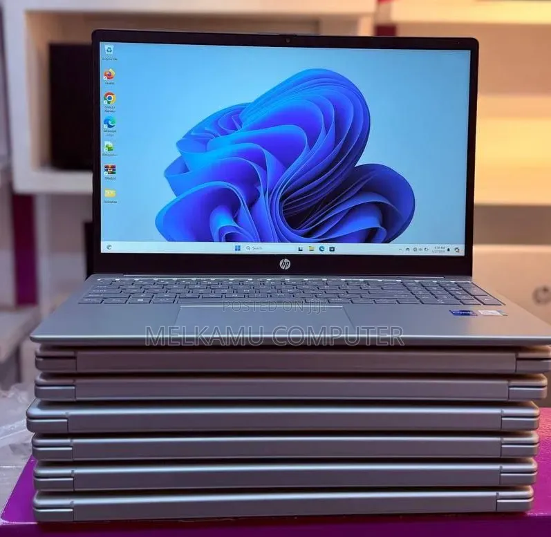 New Laptop HP Stream Notebook 16GB Intel Core i7 SSD 1T