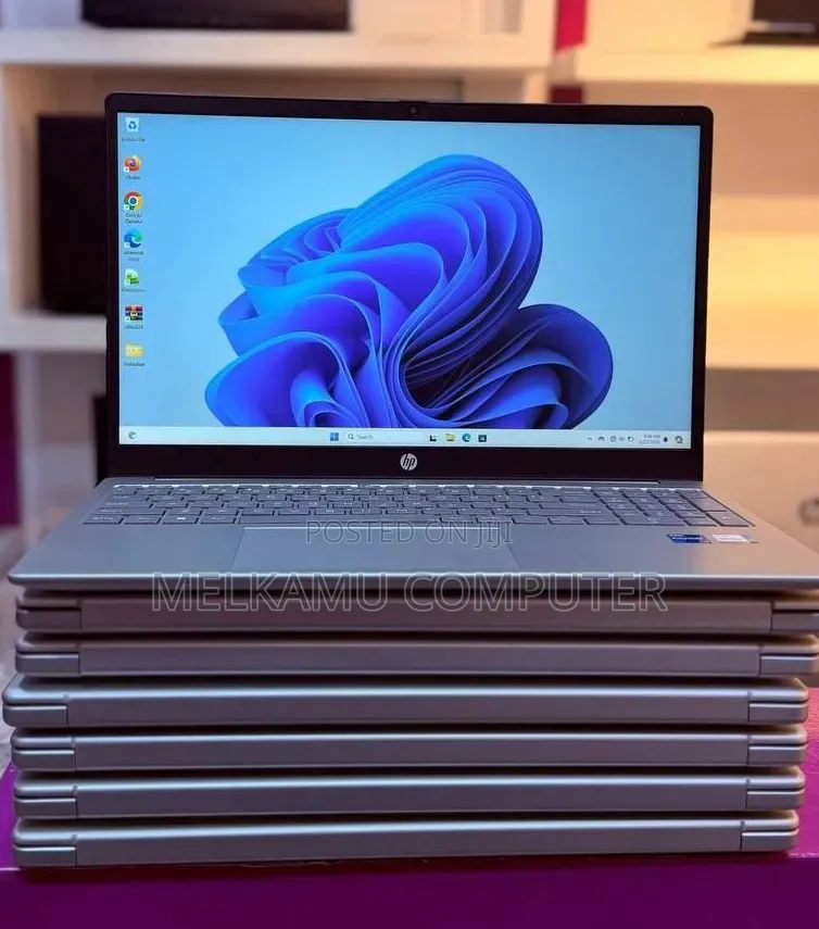 New Laptop HP Stream Notebook 16GB Intel Core i7 SSD 1T