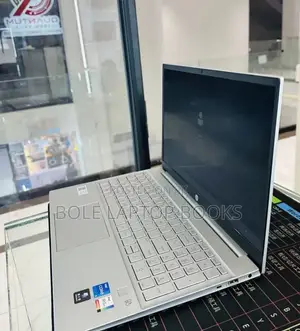 New Laptop HP Pavilion 15 16GB Intel Core i5 SSD 1T