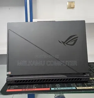 New Laptop Asus ROG Strix G16 16GB Intel Core i9 SSD 1T