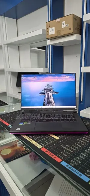 New Laptop Asus ROG Strix G16 16GB Intel Core i9 SSD 1T