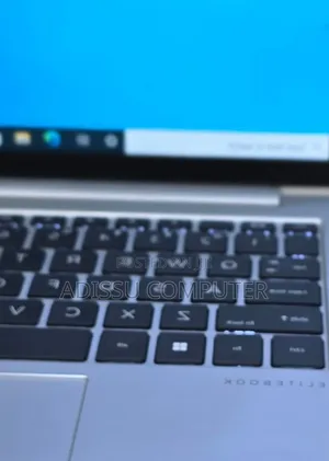 New Laptop HP EliteBook 840 G9 16GB Intel Core i7 SSD 512GB