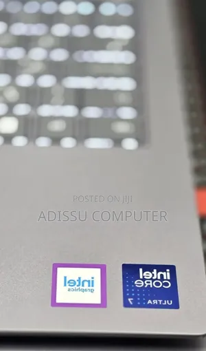 New Laptop Lenovo 16GB Intel Core Ultra 7 SSD 512GB