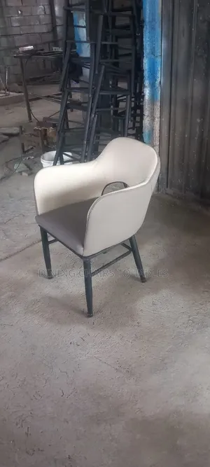 Quality Leather Chairs for Hotel Restaurant