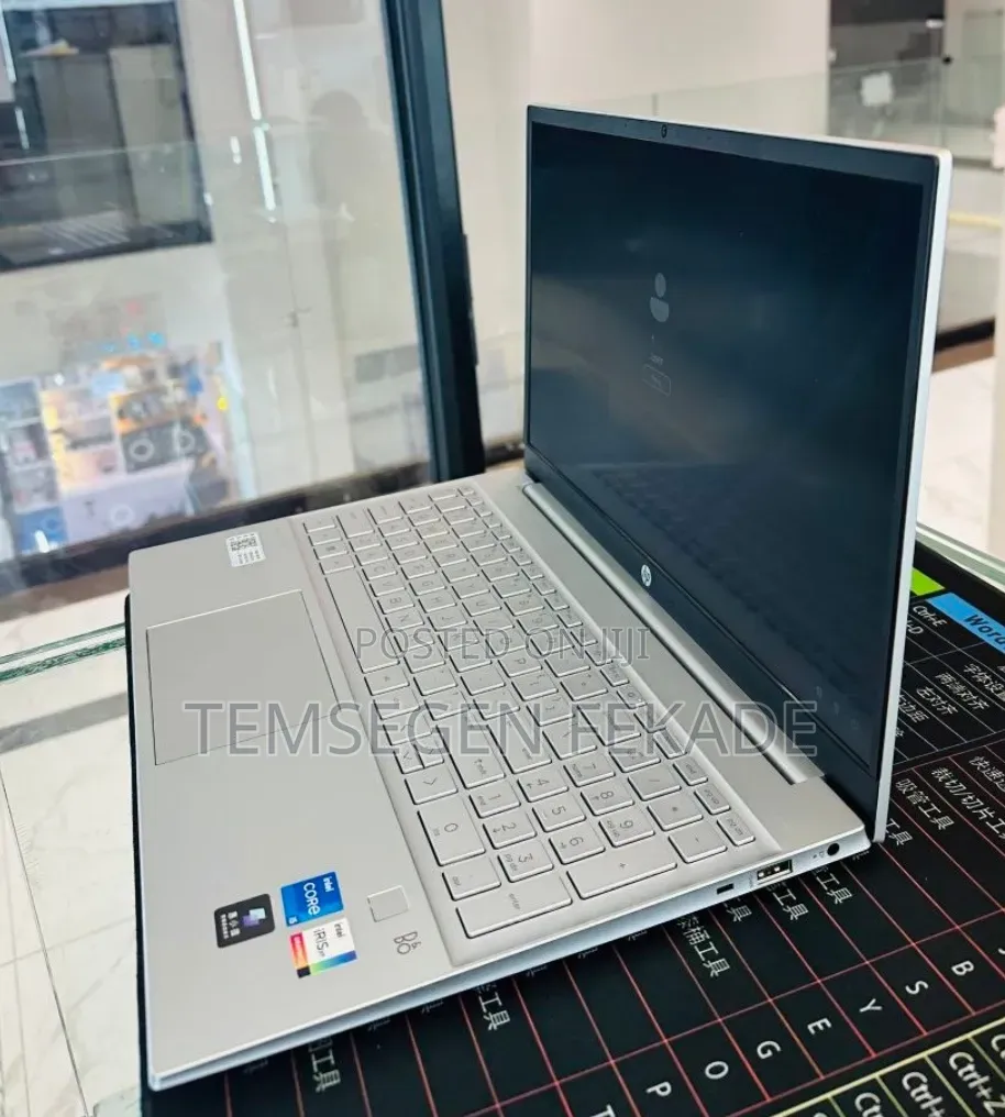 New Laptop HP Pavilion 15 16GB Intel Core i5 SSD 1T