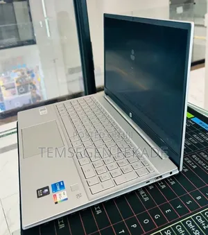 New Laptop HP Pavilion 15 16GB Intel Core i5 SSD 1T
