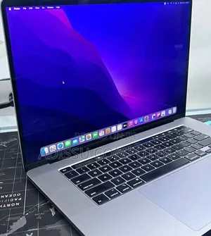 New Laptop Apple MacBook Pro 2019 32GB Intel Core i9 SSD 512GB