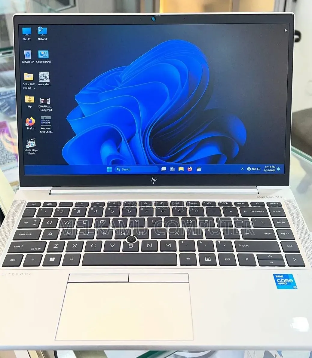 New Laptop HP EliteBook 840 G8 16GB Intel Core i5 SSD 512GB