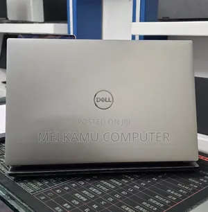 New Laptop Dell Precision 5560 16GB Intel Core i7 SSD 512GB