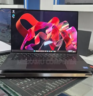 New Laptop Dell Precision 5560 16GB Intel Core i7 SSD 512GB