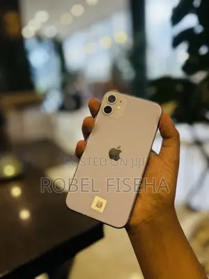 New Apple iPhone 11 128 GB Purple