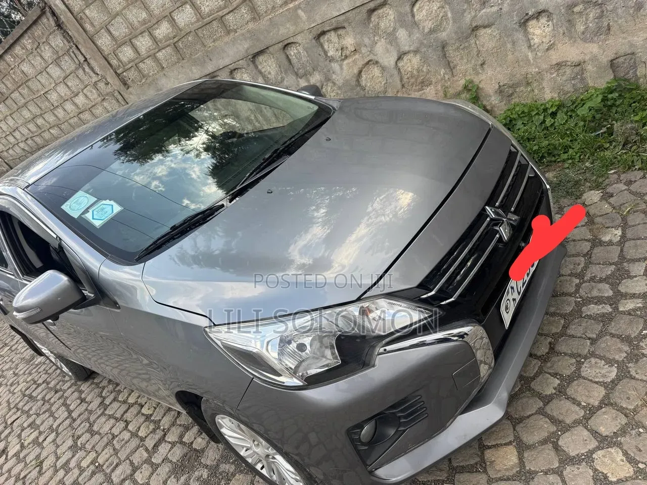 Mitsubishi Attrage 2022 Gray