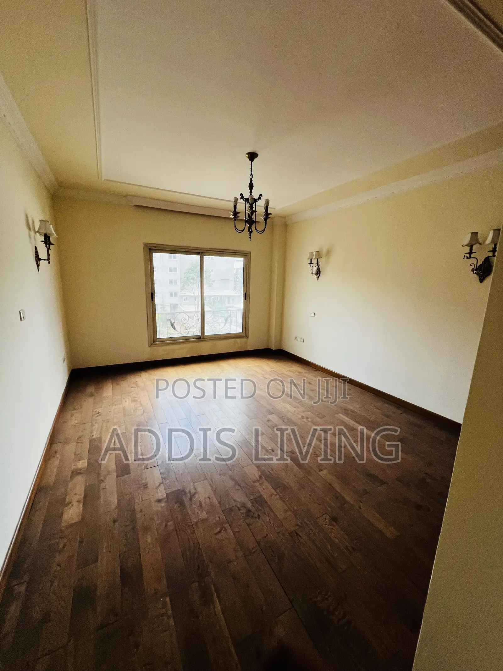 20bdrm Villa in Bole for rent