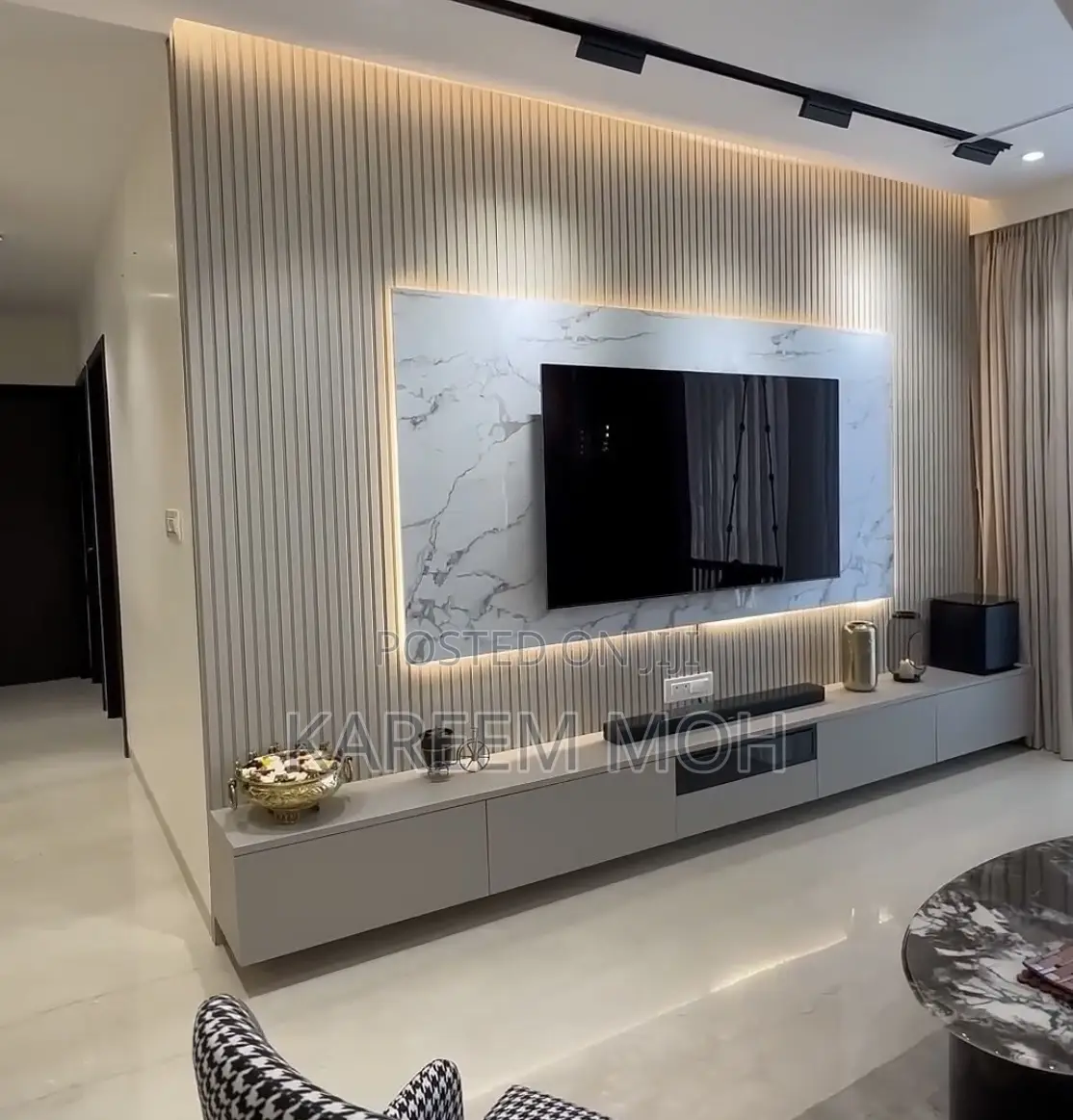 ቆንጆ ቲቪ ዪኒት/ Luxurious Beauty TV Unit