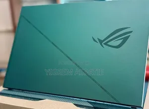 New Laptop Asus ROG Strix G16 G614 16GB Intel Core i7 SSD 1T