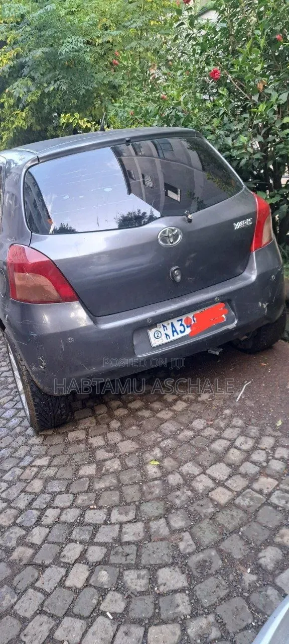 Toyota Yaris 2007 Black