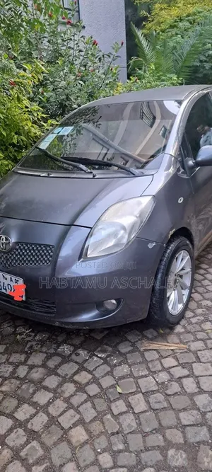 Toyota Yaris 2007 Black