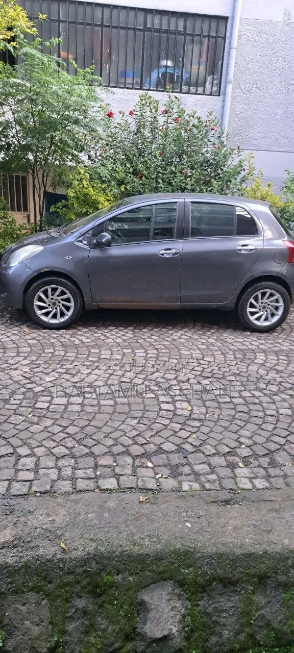 Toyota Yaris 2007 Black