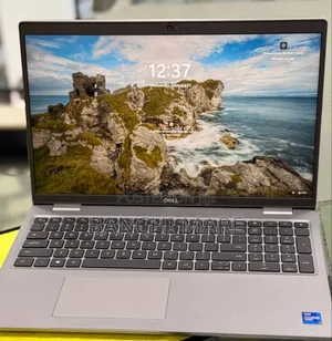 New Laptop Dell Latitude 15 3560 16GB Intel Core i7 SSD 512GB