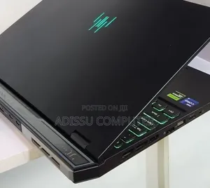 New Laptop Acer Predator Helios 300 16GB Intel Core i9 SSD 1T