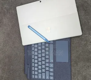 New Laptop Microsoft Surface 16GB Intel Core i7 SSD 512GB