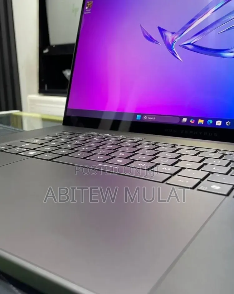 New Laptop Asus ROG Zephyrus G15 32GB Intel Core Ultra 9 SSD 1T