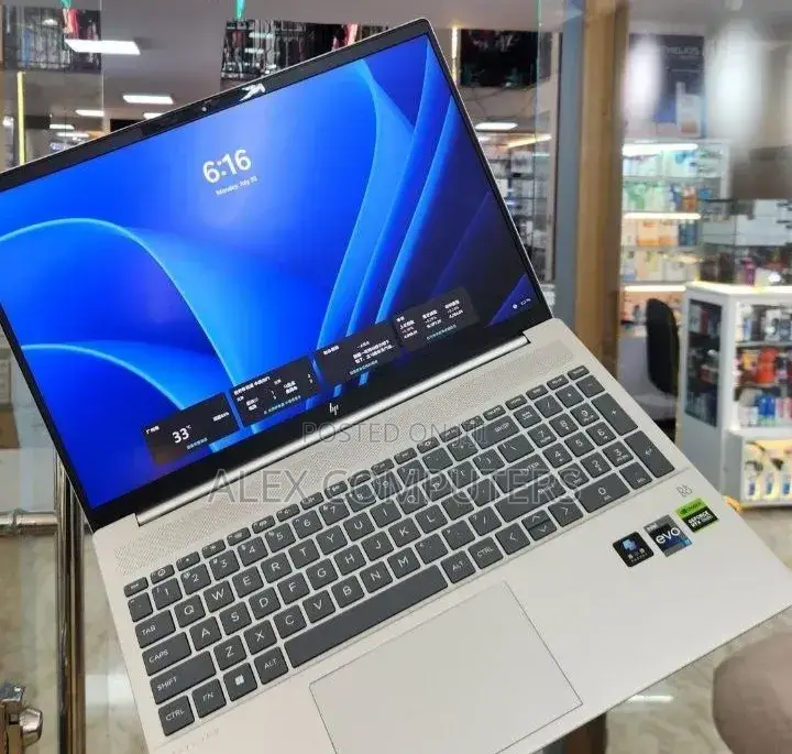 New Laptop HP Pavilion 15 2GB Intel Core i7 SSD 1T