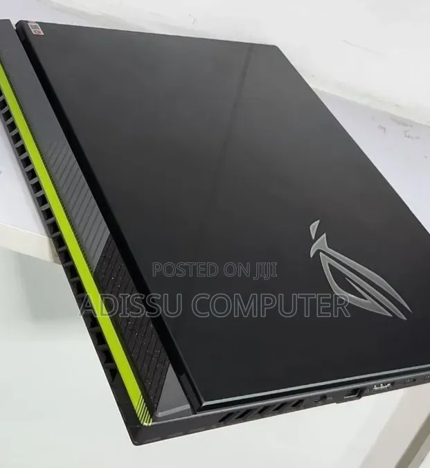 New Laptop Asus ROG Strix SCAR II 16GB Intel Core i9 SSD 1T