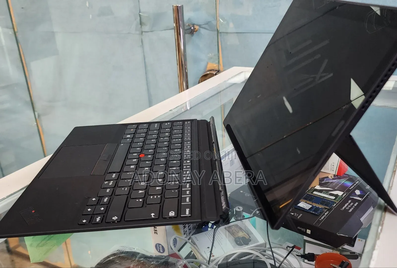 New Laptop Lenovo 8GB Intel Core i5 SSD 256GB