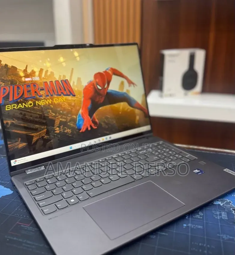 New Laptop Lenovo Legion 5 16GB Intel Core Ultra 7 SSD 512GB