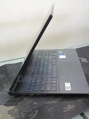 New Laptop HP 16GB Intel Core i7 SSD 512GB