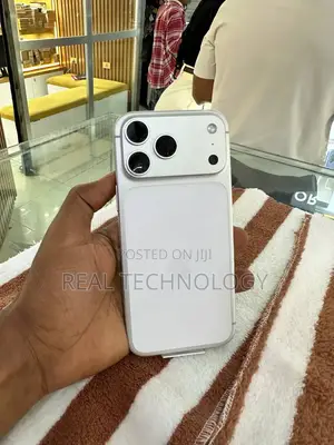 New Apple iPhone 17 Pro Max 256 GB White