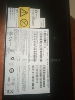 IBM Local 1x8 Console Manager (LCM8) KVM Switch - 8 Port