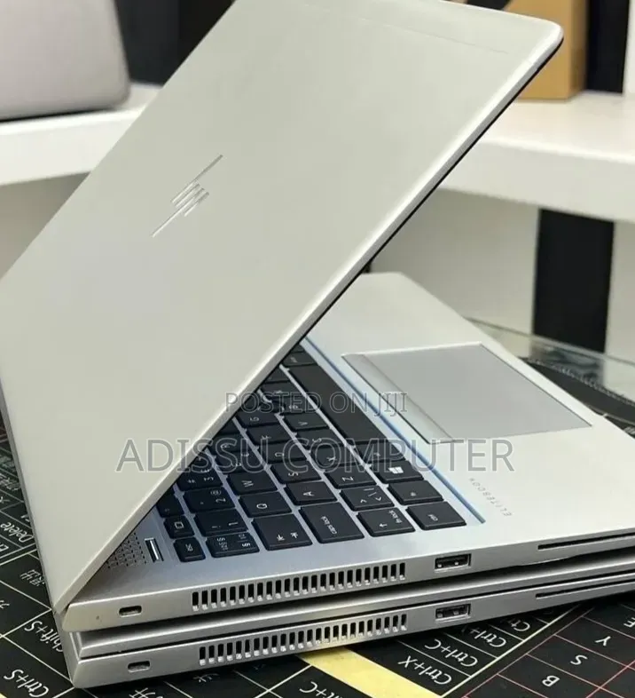 New Laptop HP EliteBook 840 G5 8GB Intel Core i5 SSD 512GB