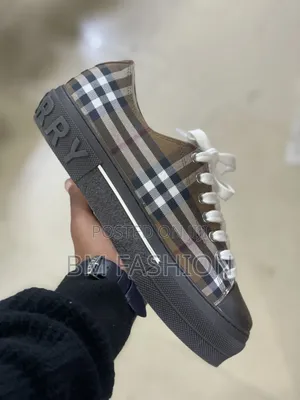 Burberry Check Low-Top