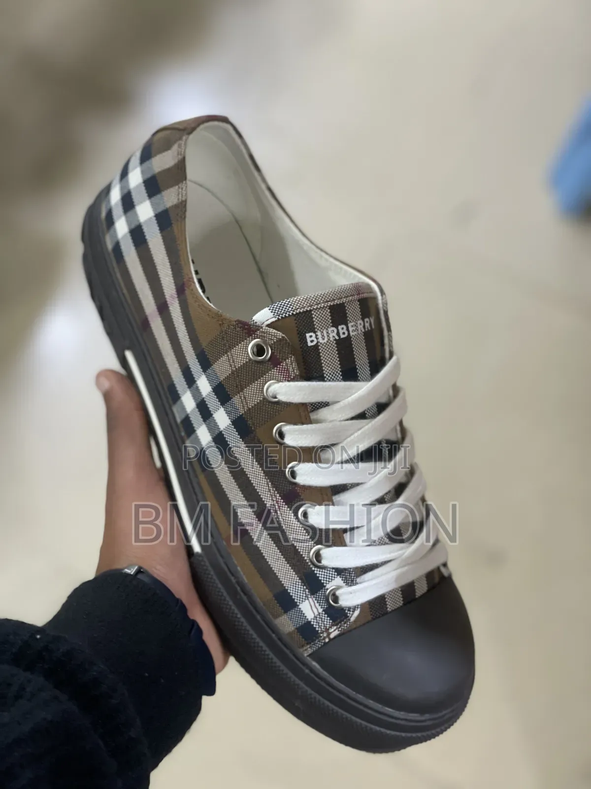 Burberry Check Low-Top