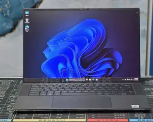 New Laptop Dell XPS 15 16GB Intel Core i7 SSD 512GB