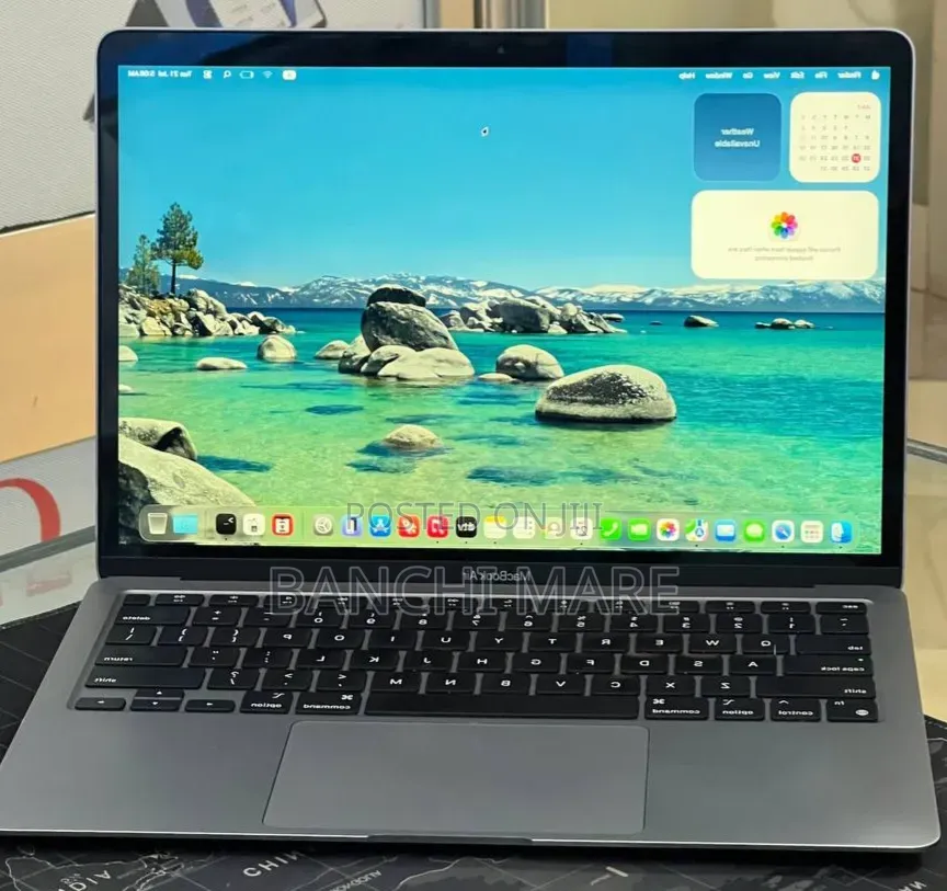 New Laptop Apple MacBook Air 2020 M1 16GB Apple M1 SSD 512GB