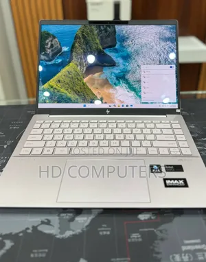 New Laptop HP 16GB Intel Core Ultra 7 SSD 1T