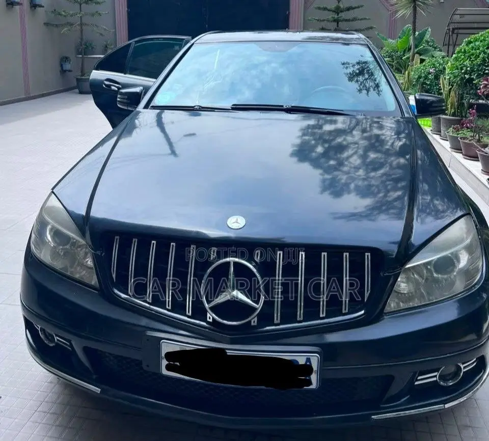 Mercedes-Benz C180 2008 Black